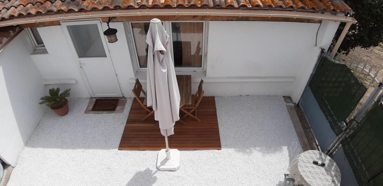 Petit Studio Independant Dans Jardin Avec Parking Et Portail Electrique 马赛 外观 照片